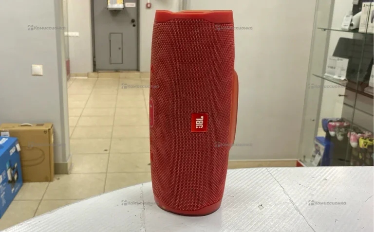 Колонка JBL Charge 4