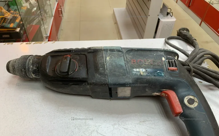 Перфоратор Bosch GBH 240