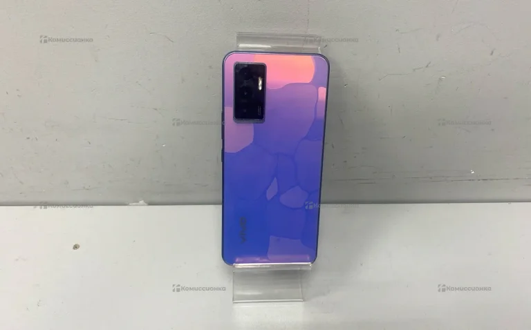 Vivo V23e 8/128 ГБ