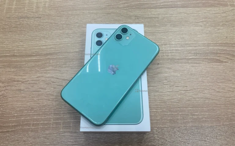 Apple iPhone 11 4/128 ГБ