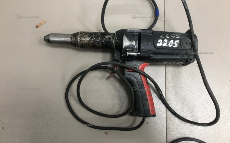 Заклепочник absolut frg-743