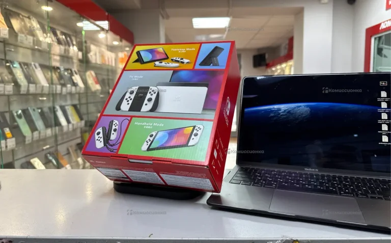 Приставка Nintendo Switch OLED 64 ГБ