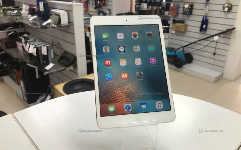 Планшет Apple iPad mini 32Gb Wi-Fi