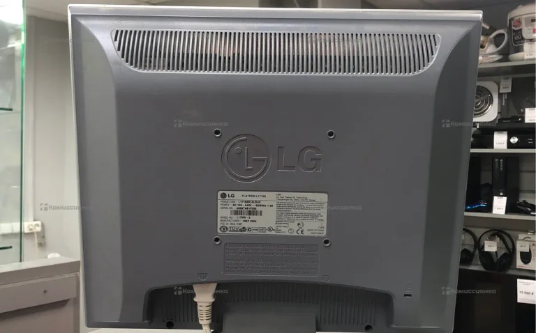Монитор LG Flatron L1715S