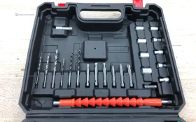 шуруповерт Dewalt б/щ