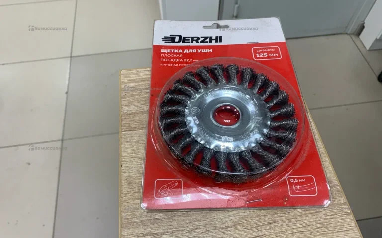 Щетка для ушм Derzhi 125