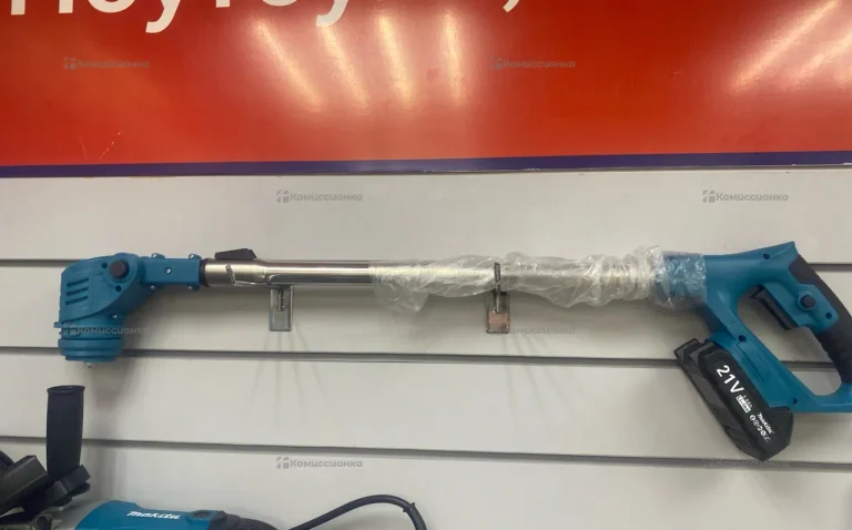 Триммер аккумуляторный Makita