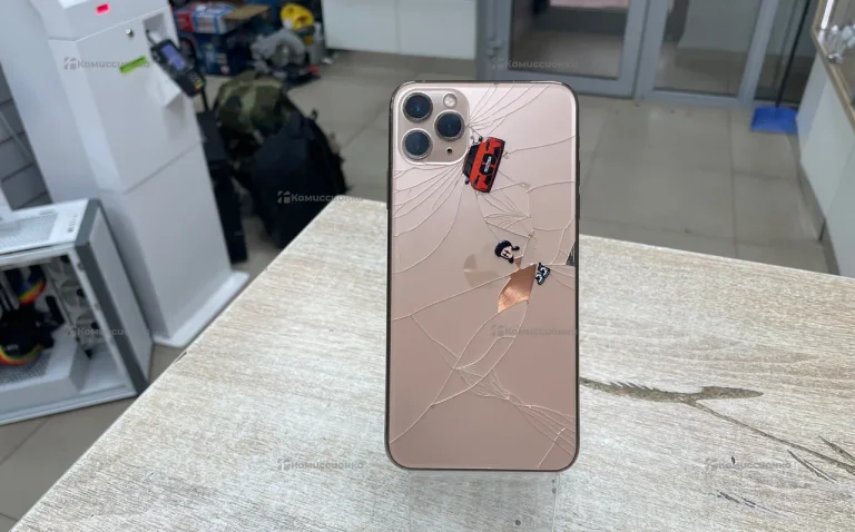 Apple iPhone 11 Pro Max 4/256 ГБ