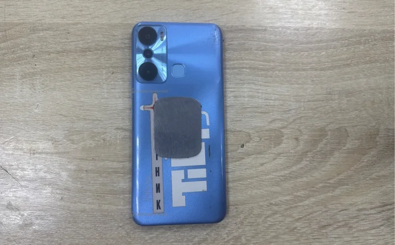 Infinix Hot 20i 4/128 ГБ