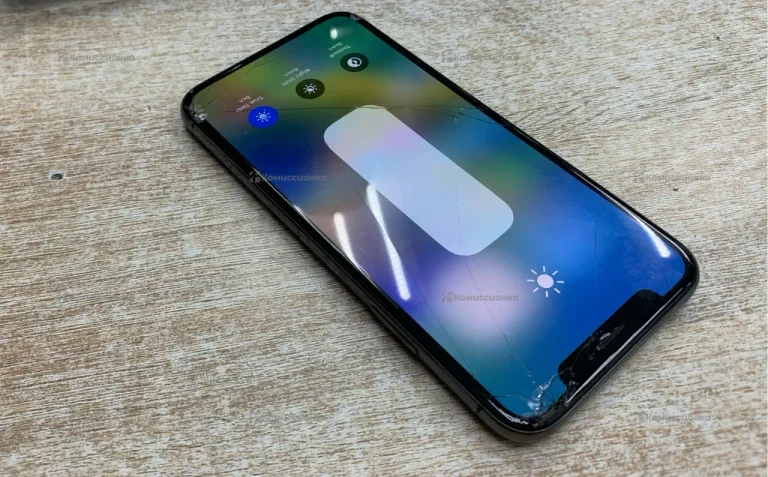 Apple iPhone X 64
