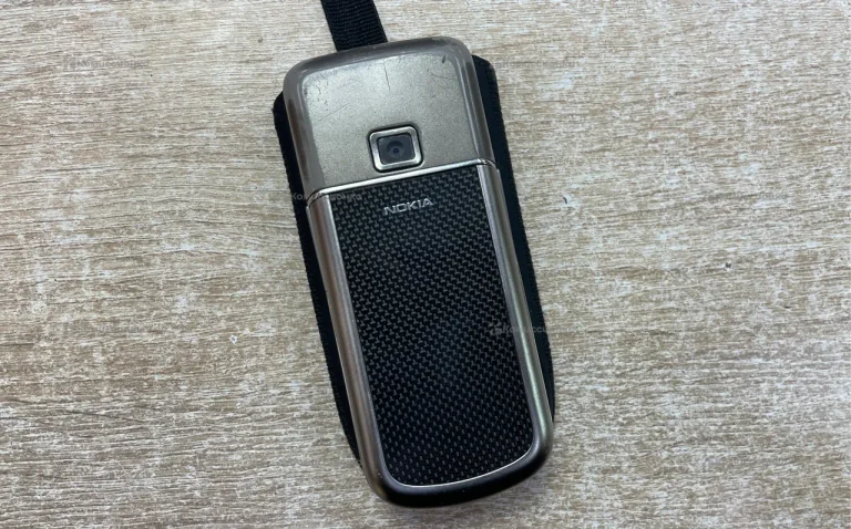 Nokia 8800 Arte