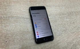 Apple iPhone 7 2/32 ГБ