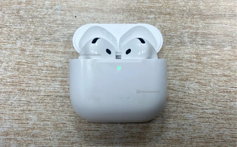 Наушники  Apple AirPods 4