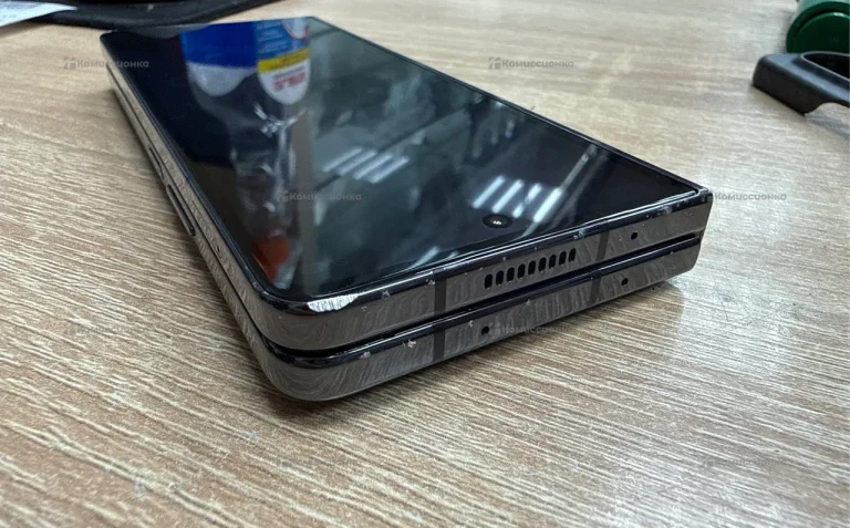 Samsung Galaxy Z Fold5 12/256 ГБ