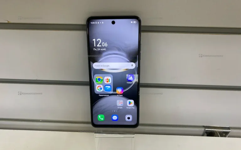 Tecno Spark 30 8/128 ГБ