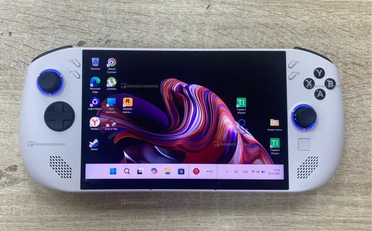 Приставка Lenovo Legion Go 16 ГБ/512 ГБ