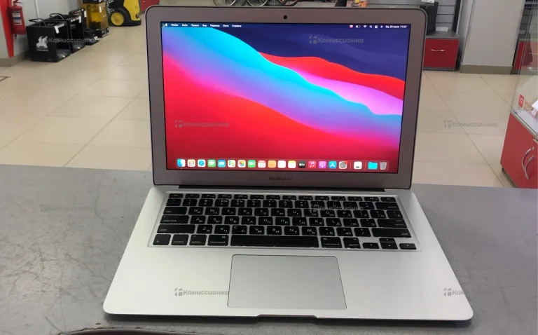 Ноутбук  MacBook Air (13-inch,Mid 2013)