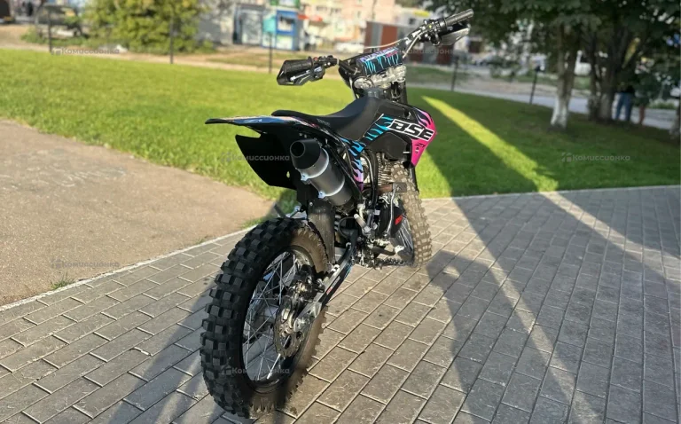 Мотоцикл BSE Z1