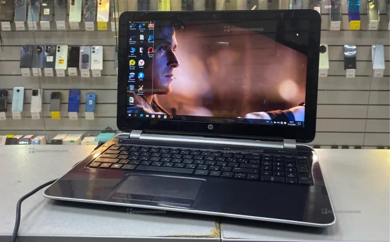 Ноутбук  HP Pavilion 15