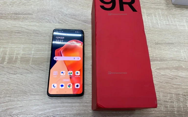 OnePlus 9R 8/128 ГБ