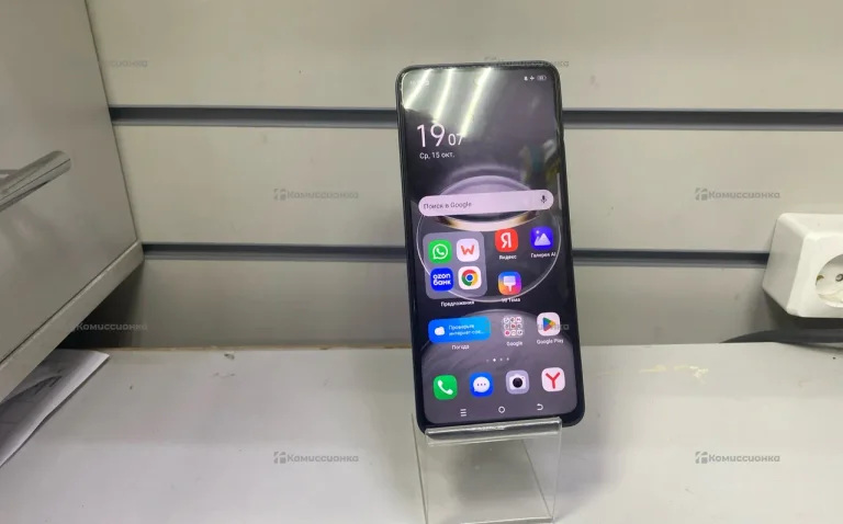 Tecno Spark 30 8/128 ГБ
