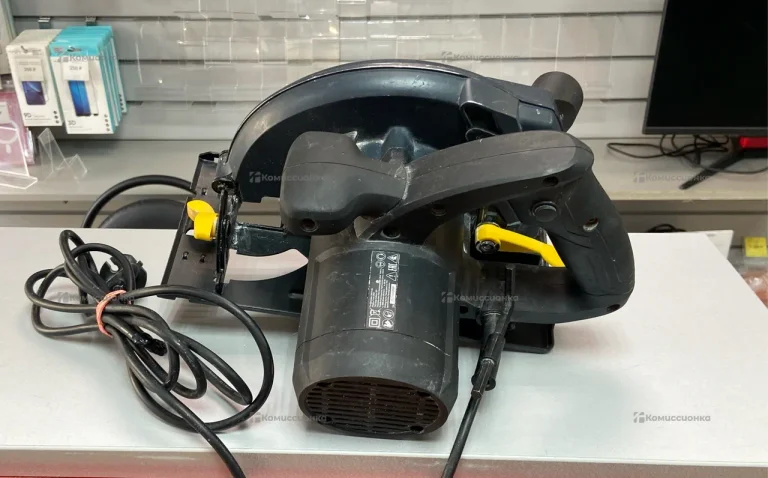 Циркулярная пила CAT DX59 185mm