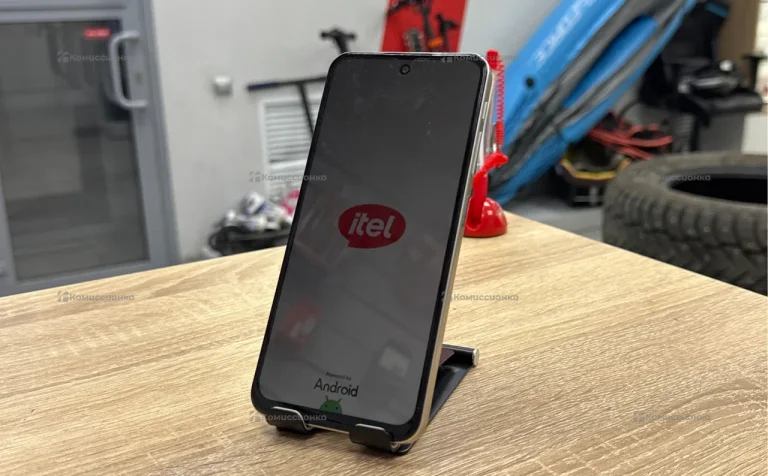 Itel P65 8/128 ГБ