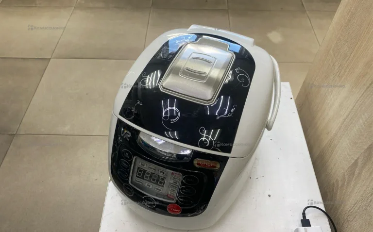 Мультиварка VR MC-2001V