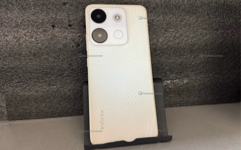 Infinix Smart 7 3/64 ГБ