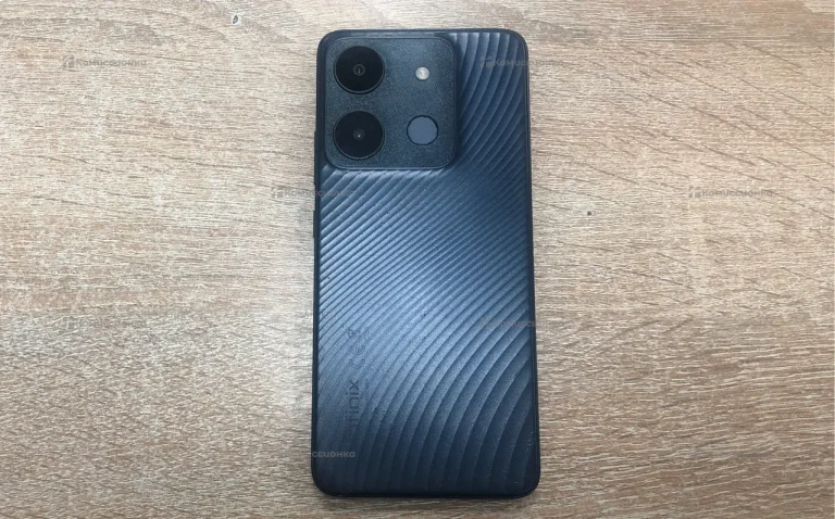 Infinix Smart 7 3/64 ГБ