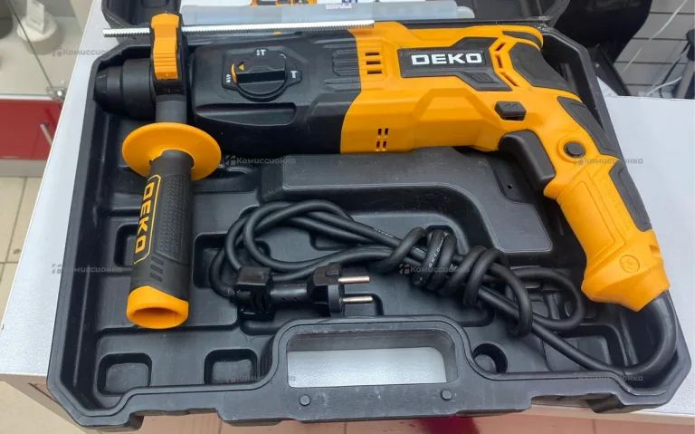 Перфоратор DEKO DKH850W