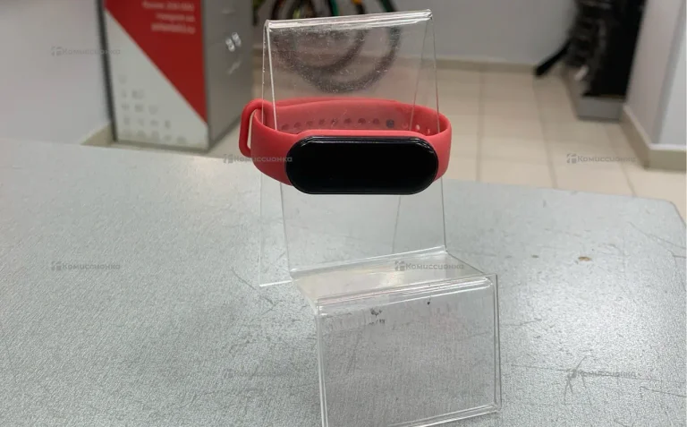Часы  Xiaomi Smart Band 6