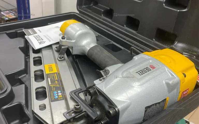 Пневматический нейлар Denzel PN2190