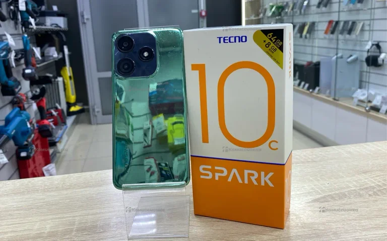 Tecno Spark 10C 4/64 ГБ