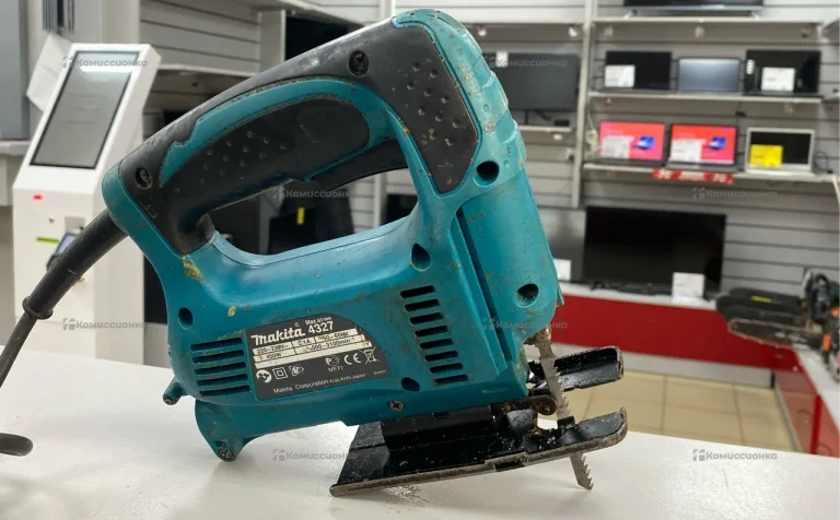 Электролобзик makita 4327