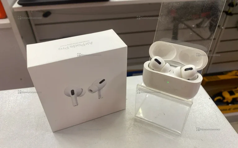 Наушники AirPods Pro
