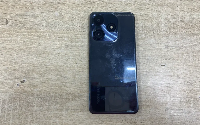 Tecno Spark 10C 4/64 ГБ