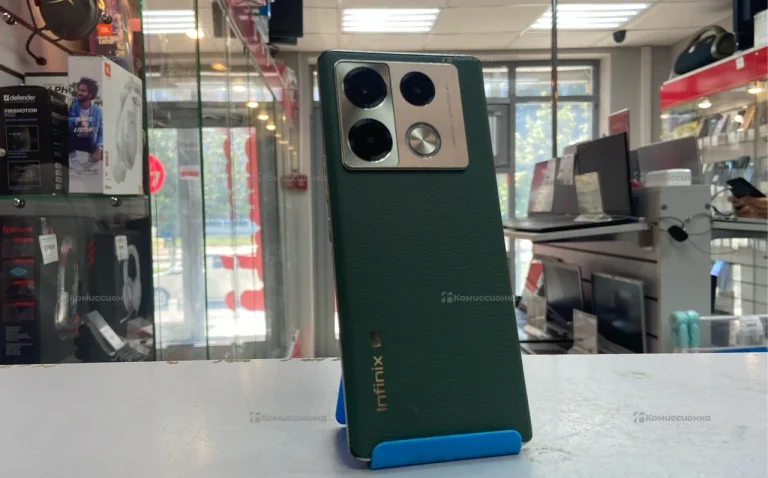Infinix note 40 pro + 12/256gb
