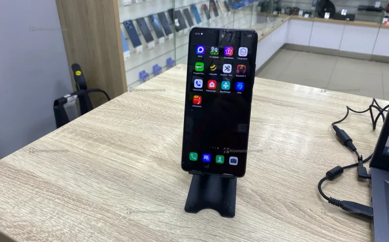 Infinix HOT 30 8/128GB