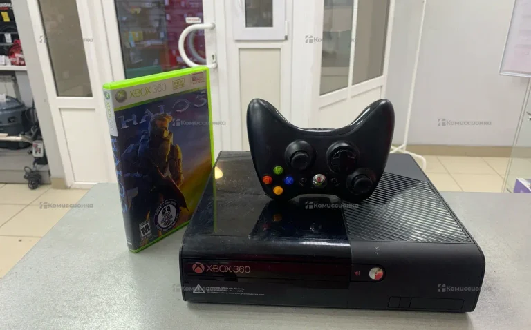 Приставка Xbox 360E