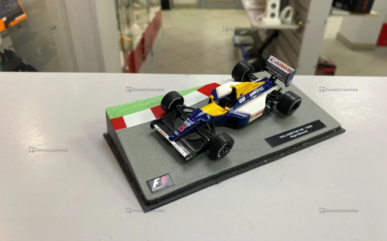 Машинка williams fw14b-1992