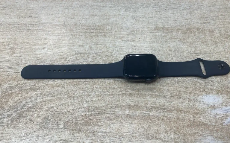 Часы  ipple Watch se