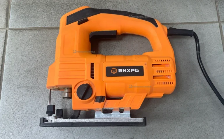 Электрический лобзик лэ-850-10а