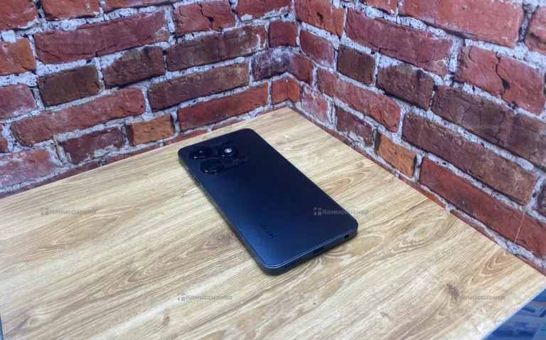 Tecno Spark Go 2024 4/64 ГБ