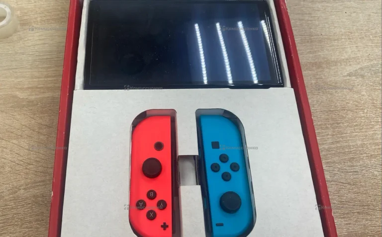 Приставка Nintendo switch oled.