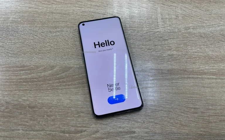 OnePlus 11 16/256 ГБ