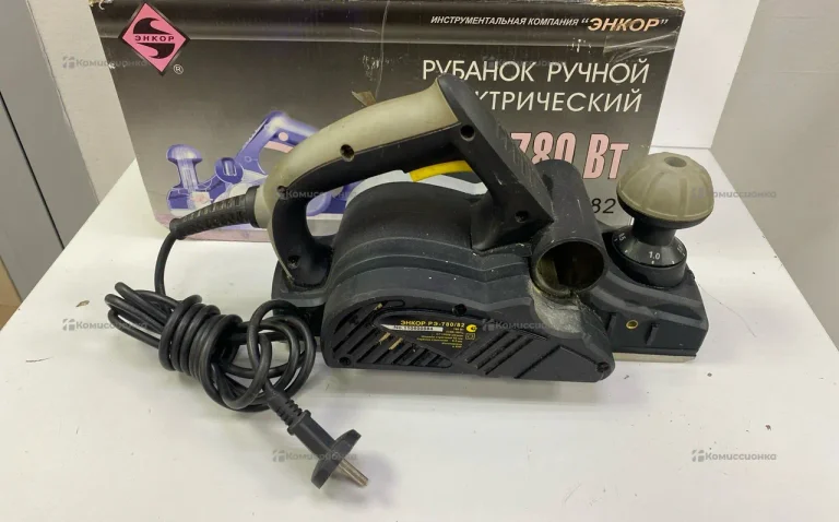Электрорубанок Энкор РЭ-780/82