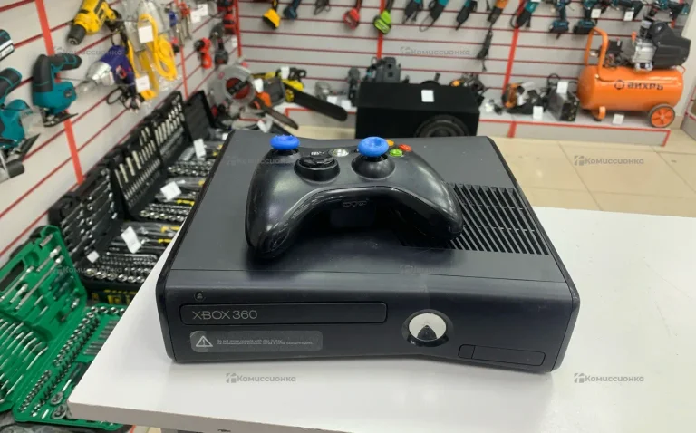 Приставка  Xbox 360 free boot