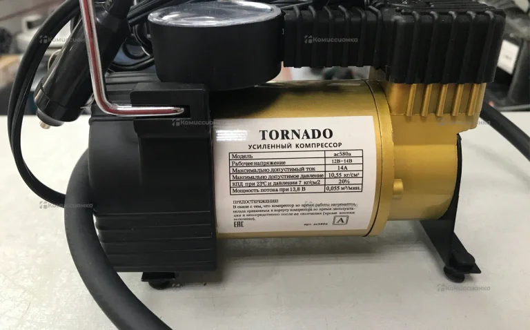 Насос автомобильный Tornado