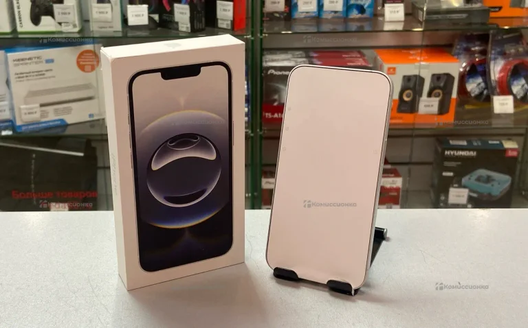 Apple iPhone 16e 8/128 ГБ